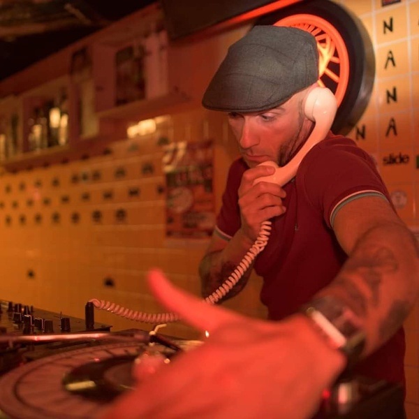 Charlie Mondadientes