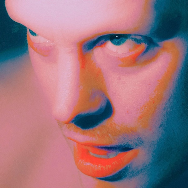 Sean Nicholas Savage