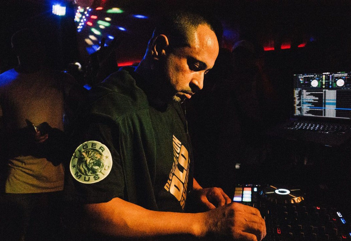 DJ Playero + LaMia Mari + Unai Muguruza