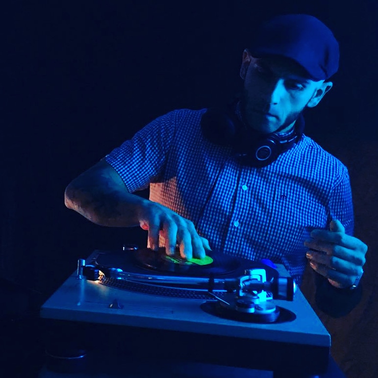 Charlie Mondadientes