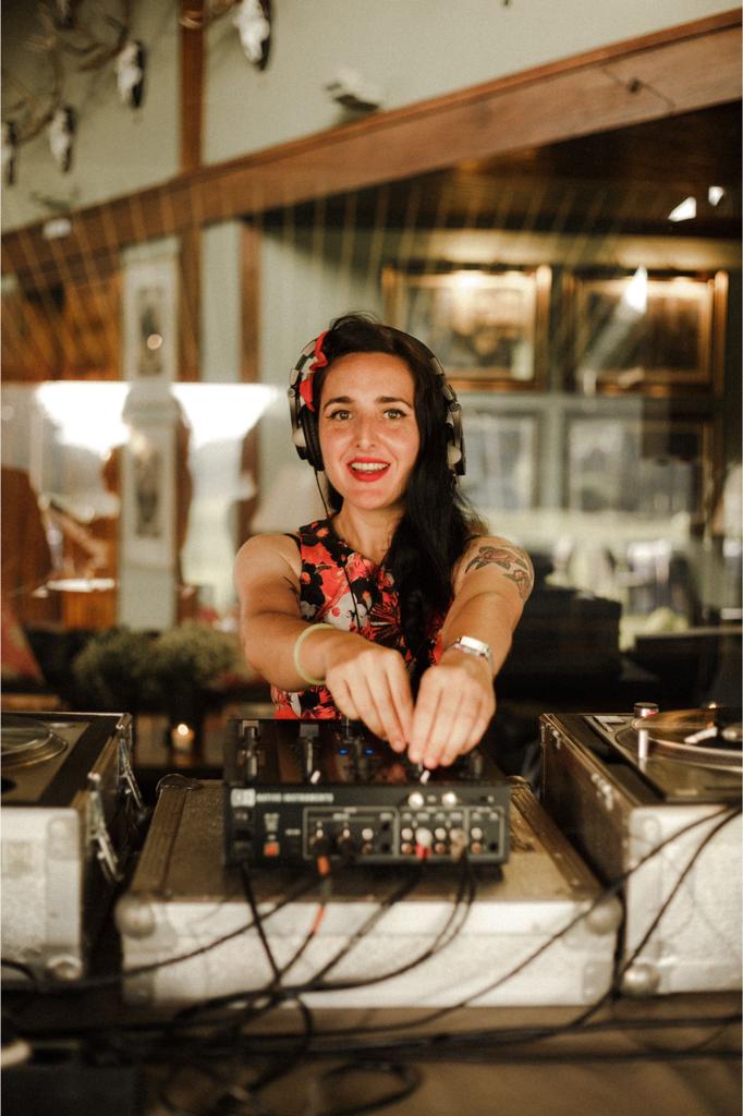 DJ Estrella Electrónica