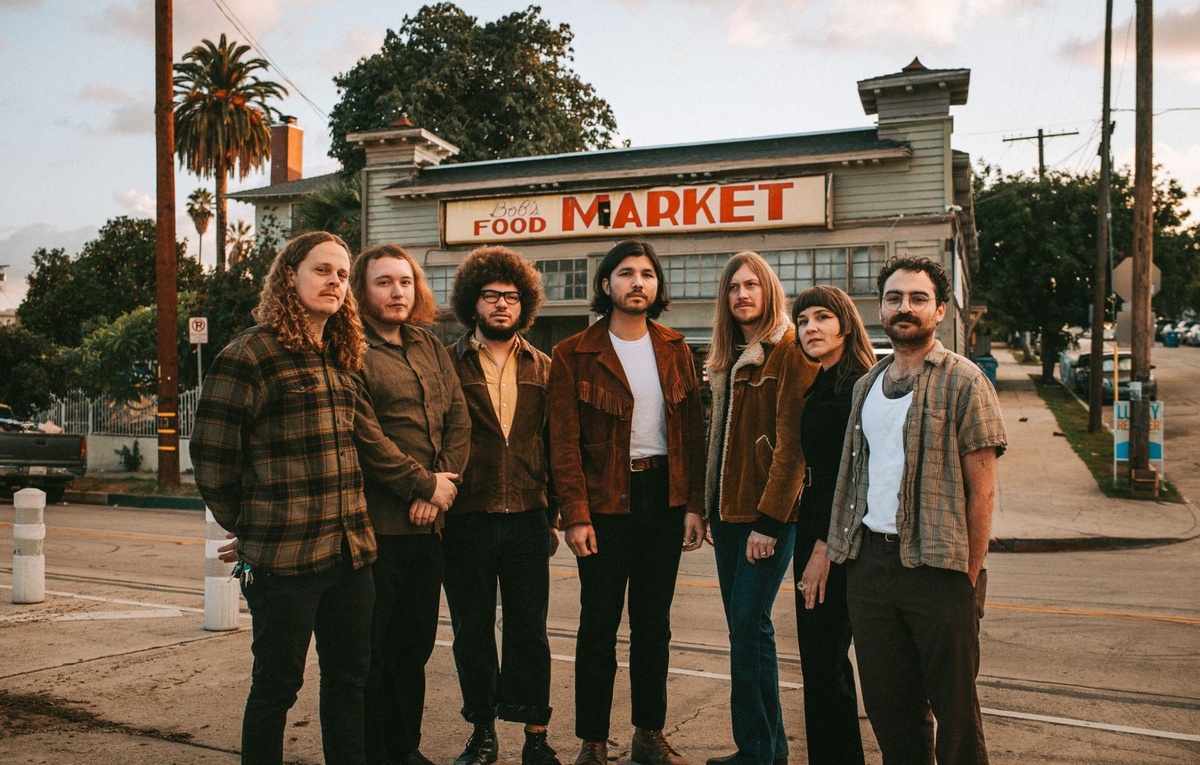 Hooveriii + Motorists