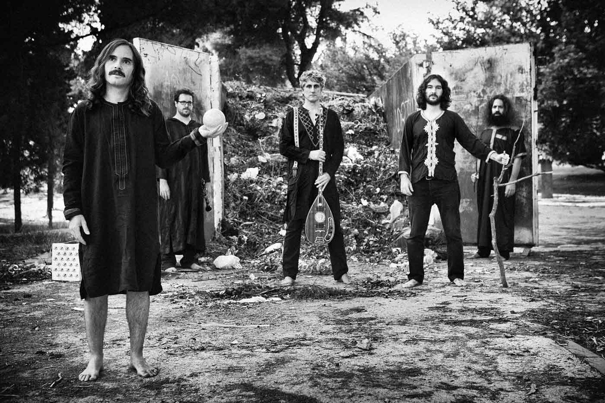 Mohama Saz + Petra +