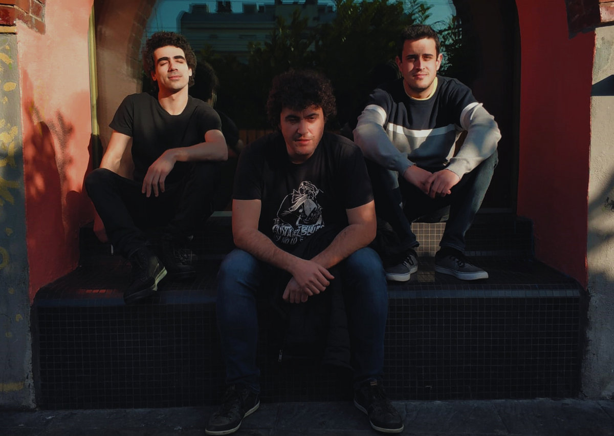 El callejón del gato + Grezian