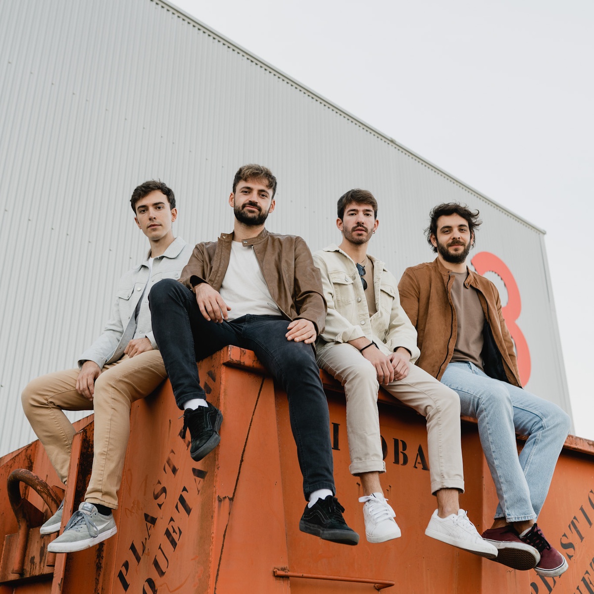 Impacto Vudú + Alison Darwin